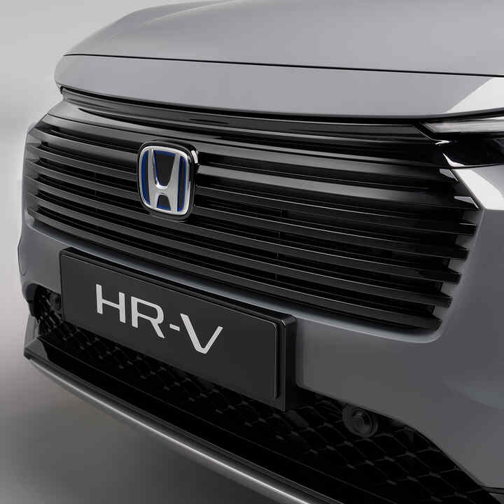 Honda HR-V fényes fekete első hűtőrács