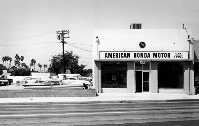Történelmi felvétel a Honda Motor Co. társaságról Los Angelesben.