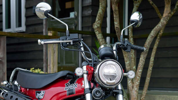 Honda Dax 125 teljesen LED világítással 