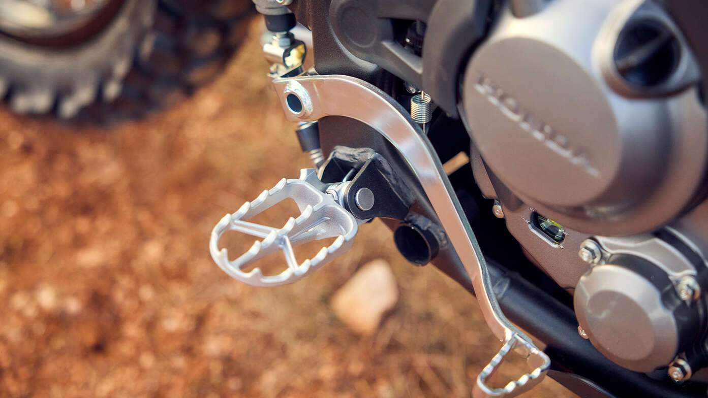 CRF300L motorvédő-lemez