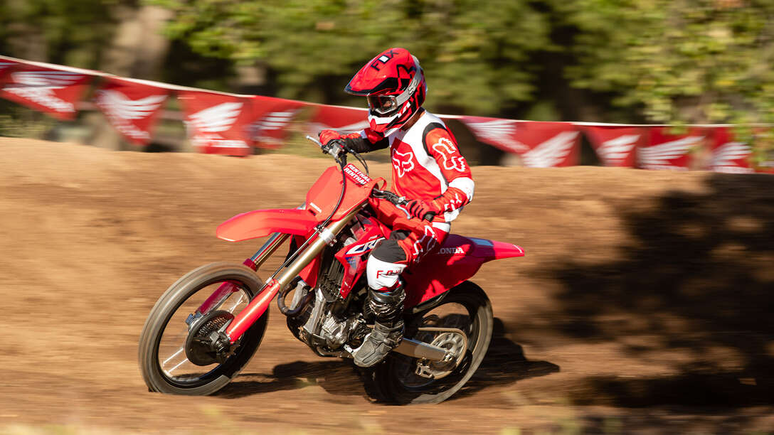 Honda – CRF250R – Újratöltve