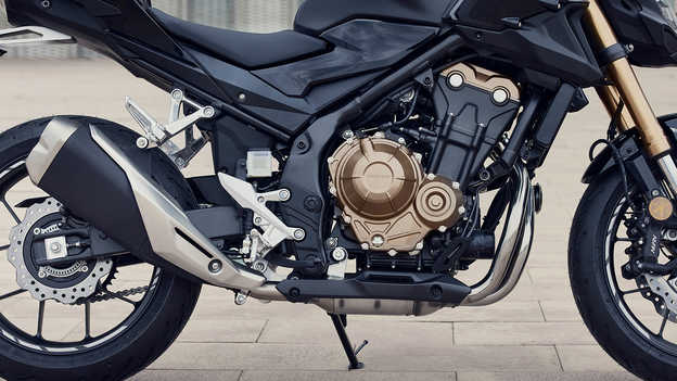 CB500F – Rendkívül élvezetes kéthengeres teljesítmény