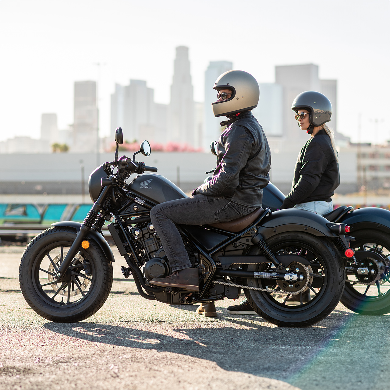 CMX500 Rebel két motorossal