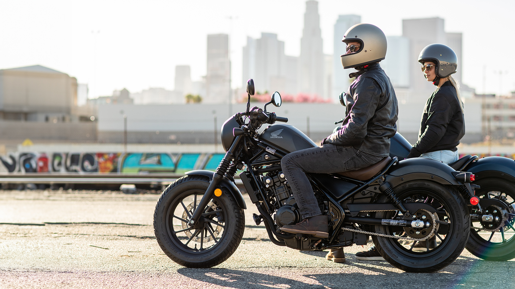 CMX500 Rebel két motorossal