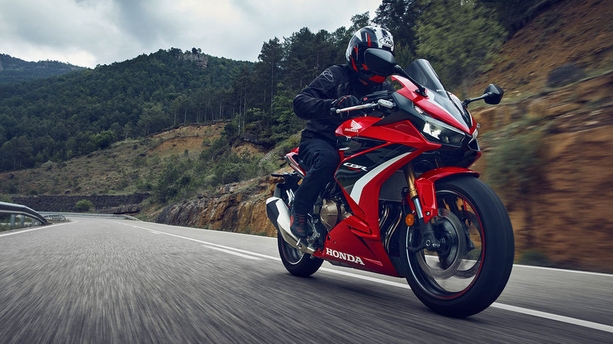 CBR500R A legkisebb szupersport motorunk