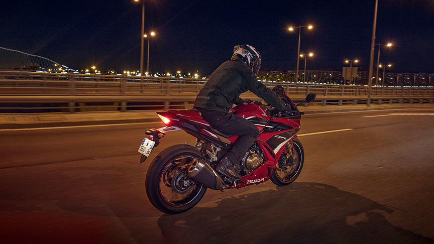 CBR500R A legkisebb szupersport motorunk