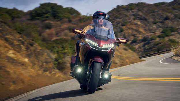 Honda GL1800 Gold Wing Tour, Teljes LED világítás és LED ködlámpa
