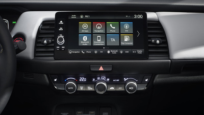 Honda CONNECT infotainment rendszer navig&aacute;ci&oacute;val