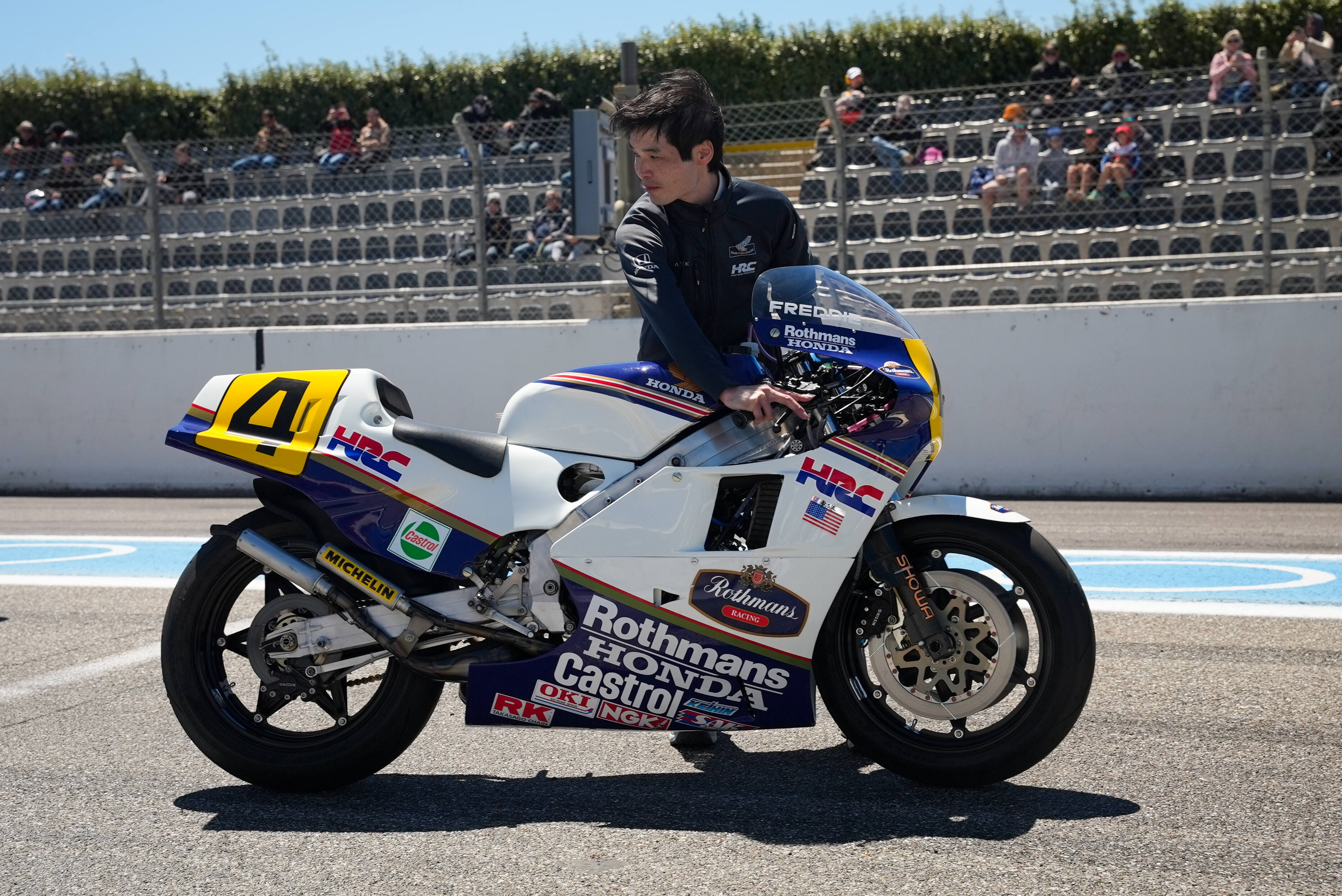 Old school reborn: CB1000F showcased at two major events in France, where Honda celebrated the company’s illustrious motor sport heritage which inspired it