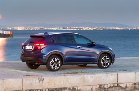 HR-V